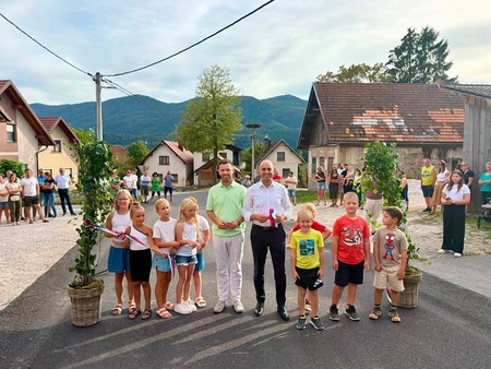 Otvoritev Breže